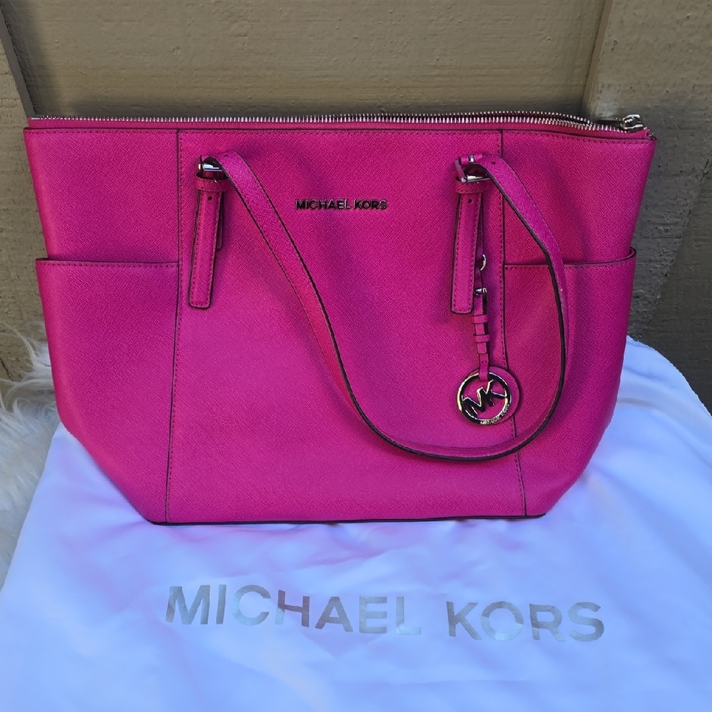 Michael Kors Charlotte Zip Top Shoulder Bag Double Strap Hot Pink